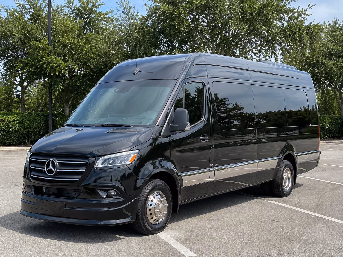 Clarksville Wedding Transportation & Shuttle Service