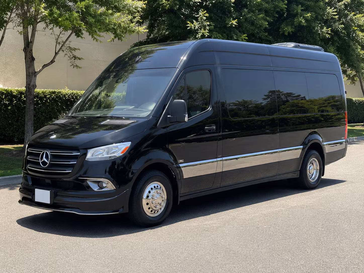 Hendersonville School Event & Field Trip Transportation