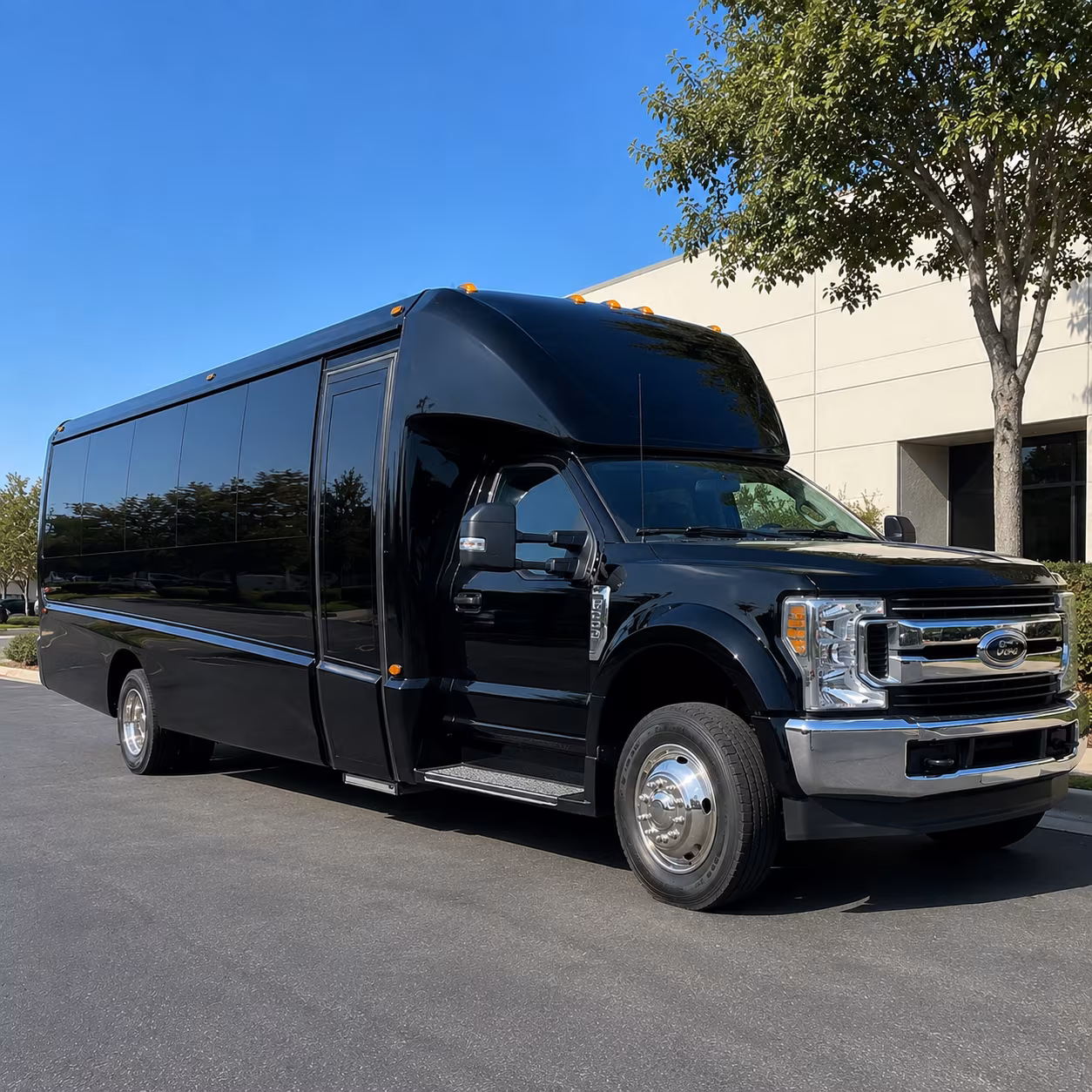 Murfreesboro Airport Shuttle & Transportation party bus exterior